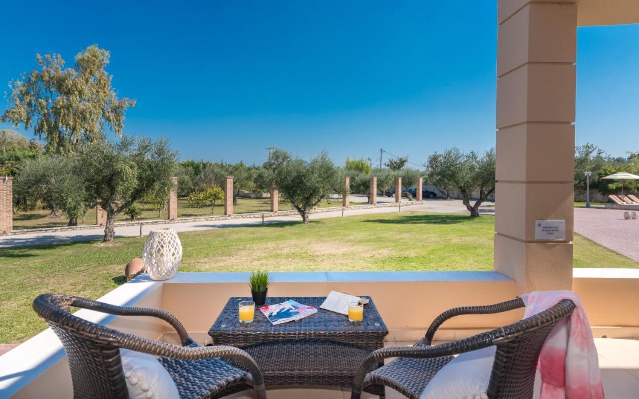 Astarte Villas - Istar Villa With Tennis Court Makhairádhon Eksteriør bilde